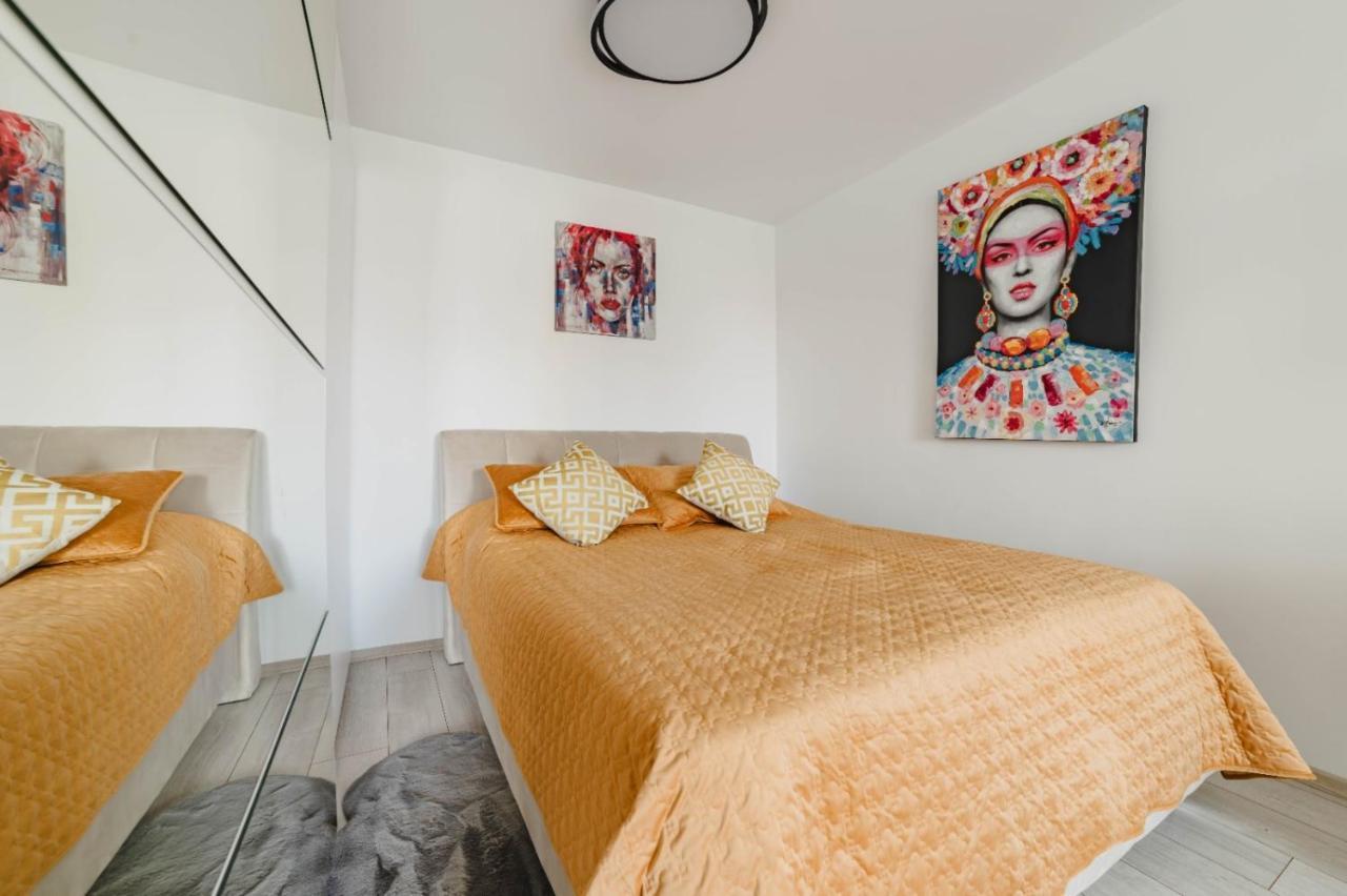Masterpiece Studio- Free Parking, Wi-Fi, Netflix Braşov Exterior foto